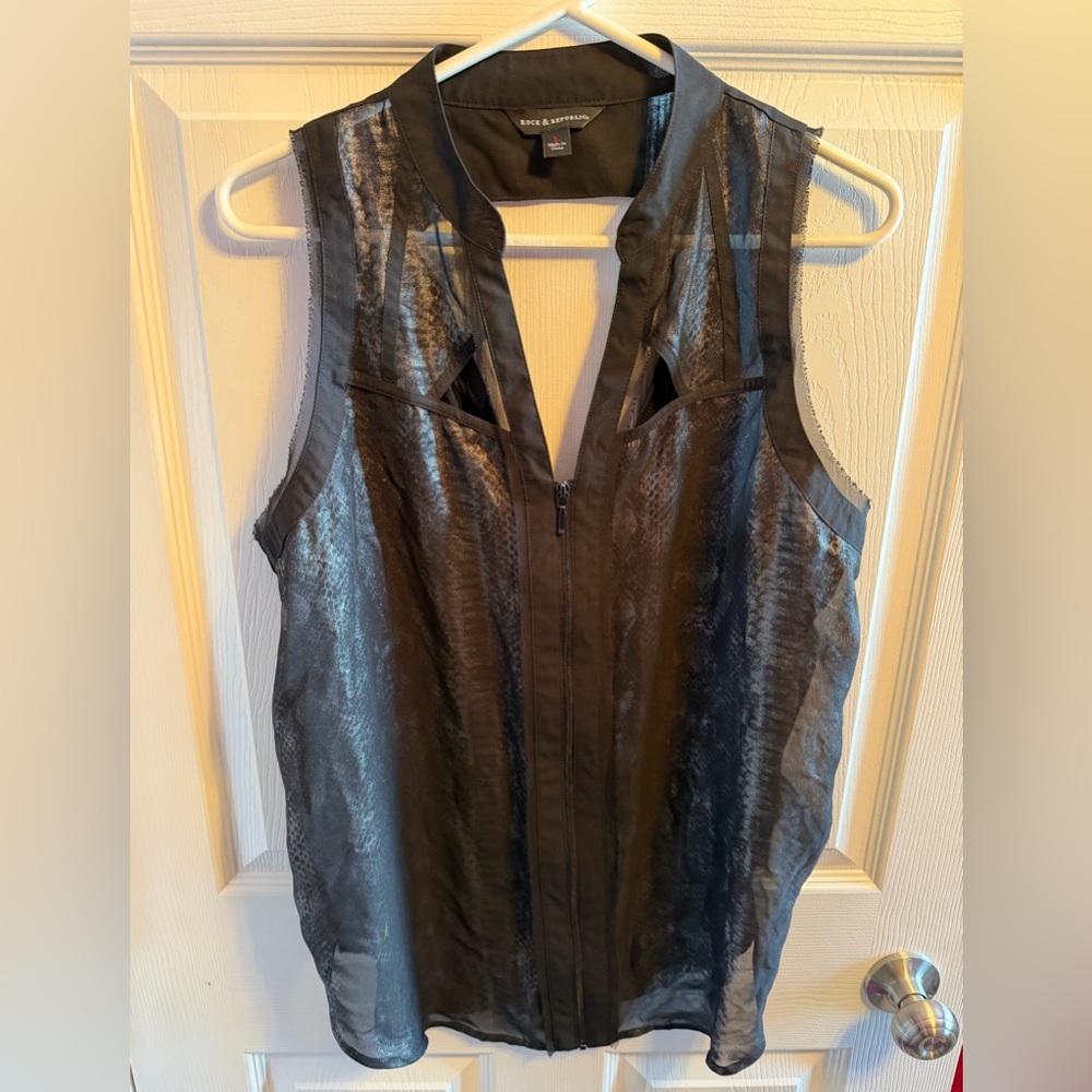 Rock & Republic Black Sheer Zip-Front sleeveless top sz L
